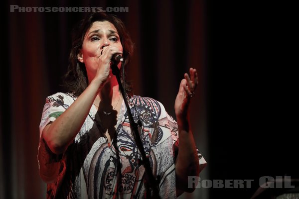 STEREOLAB - 2022-10-26 - PARIS - Gaite Lyrique - 